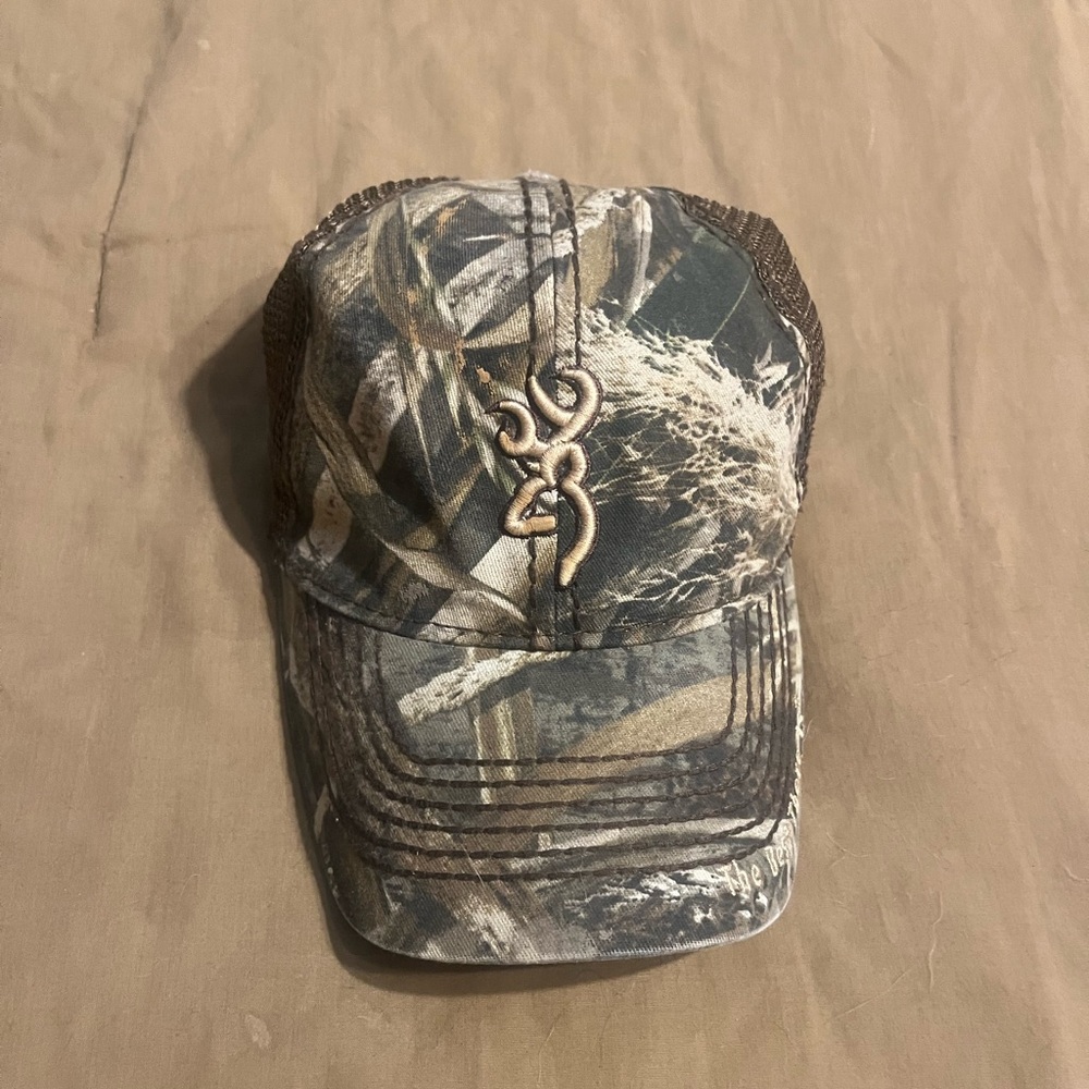 Browning camo hat